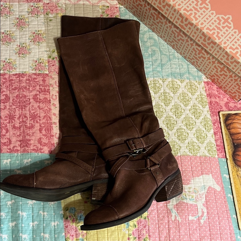 Gianni Bini Dark Brown Heeled Boots